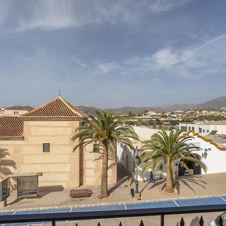 内尔哈Terraza Mar Y Montana公寓 外观 照片