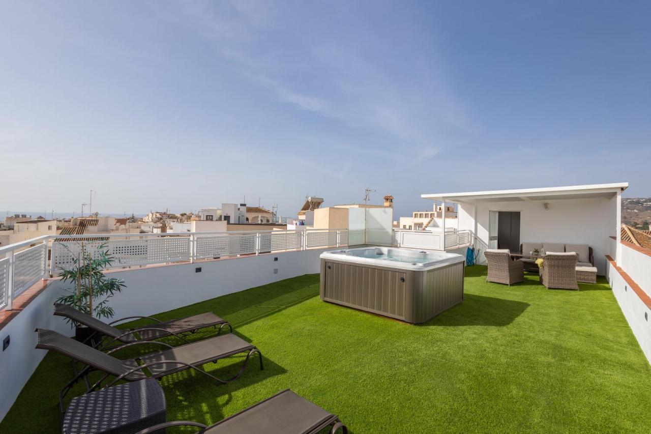 内尔哈Terraza Mar Y Montana公寓 外观 照片