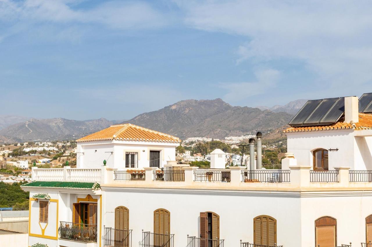 内尔哈Terraza Mar Y Montana公寓 外观 照片